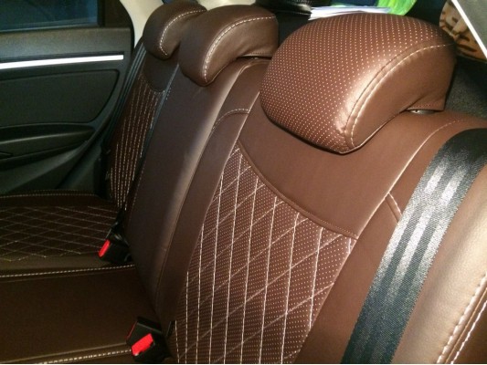 Авточехлы на Lada Vesta