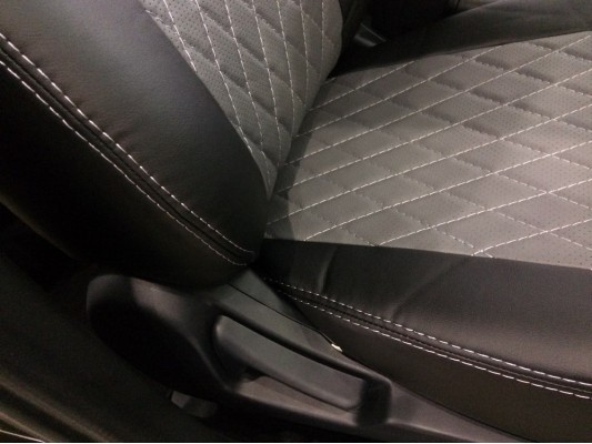 Авточехлы на Mitsubishi Outlander 3